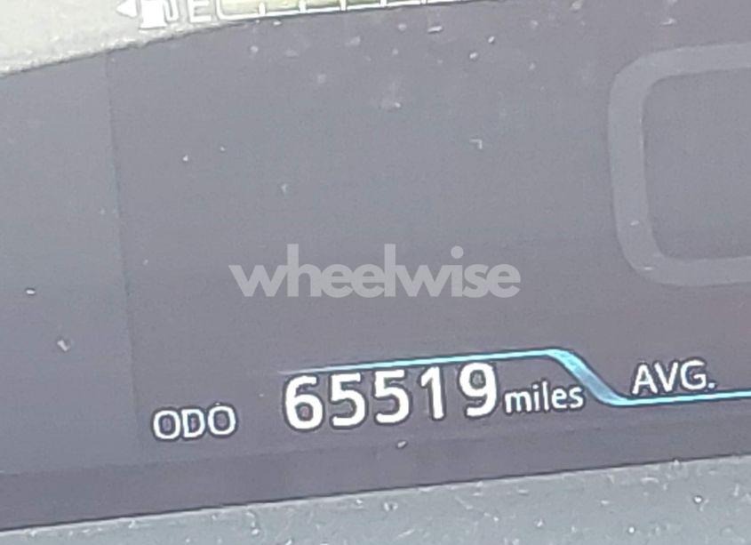 Photo 16 of 2018 Toyota Prius TWO (VIN JTDKBRFUXJ3059431)