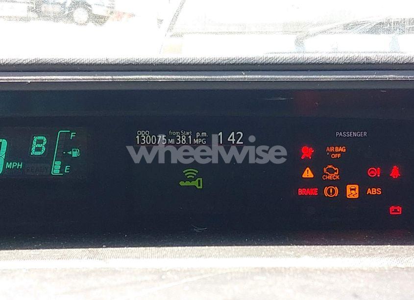 Photo 16 of 2013 Toyota Prius C FOUR/ONE/THREE/TWO (VIN JTDKDTB30D1043677)