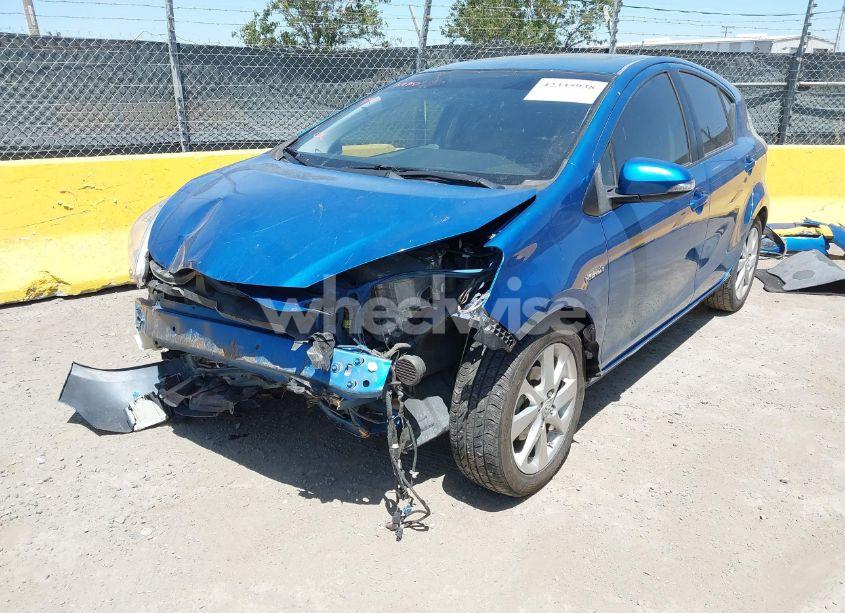 Photo 2 of 2013 Toyota Prius C FOUR/ONE/THREE/TWO (VIN JTDKDTB30D1043677)
