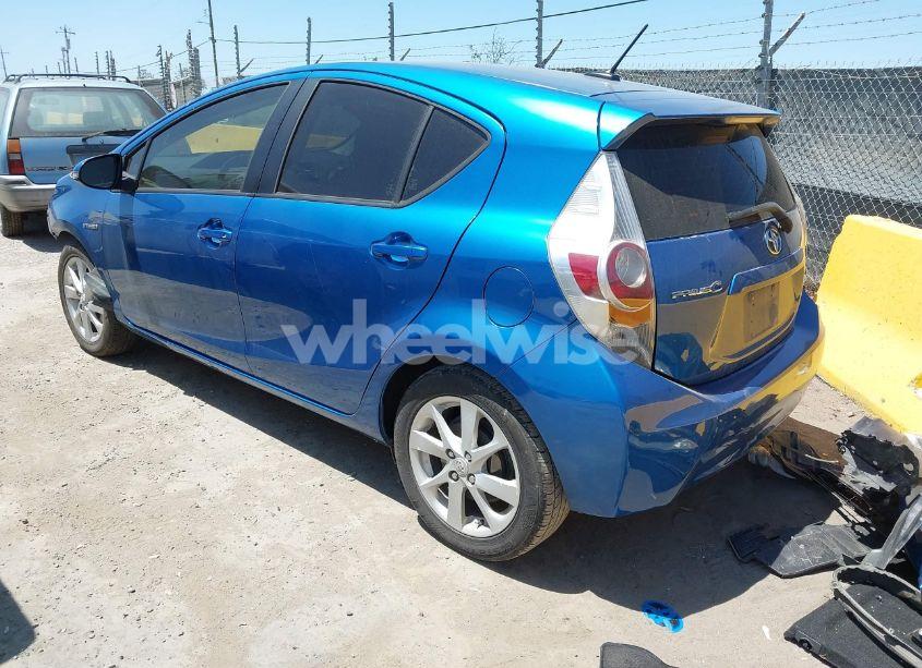 Photo 3 of 2013 Toyota Prius C FOUR/ONE/THREE/TWO (VIN JTDKDTB30D1043677)