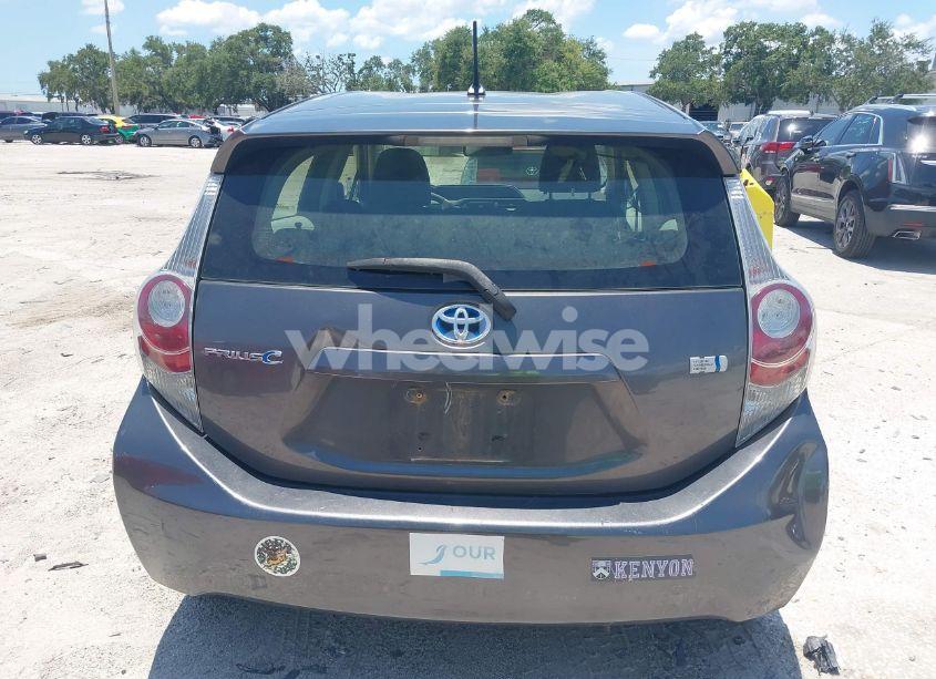 Photo 16 of 2014 Toyota Prius C TWO (VIN JTDKDTB30E1563430)