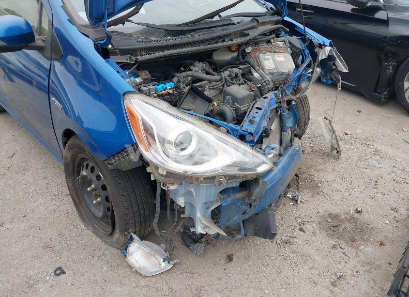 Photo 20 of 2015 Toyota Prius C ONE (VIN JTDKDTB30F1093692)