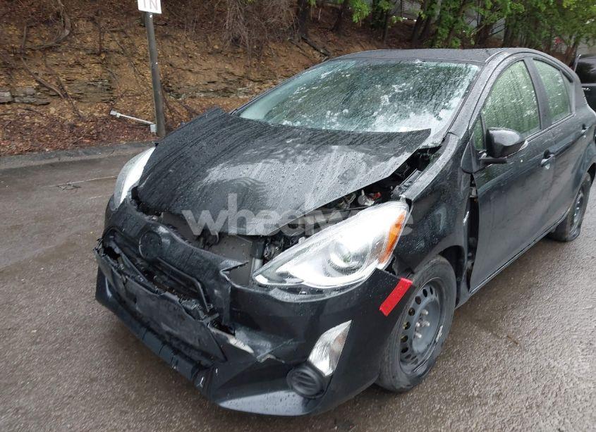 Photo 6 of 2015 Toyota Prius C FOUR/ONE/THREE/TWO (VIN JTDKDTB30F1101631)