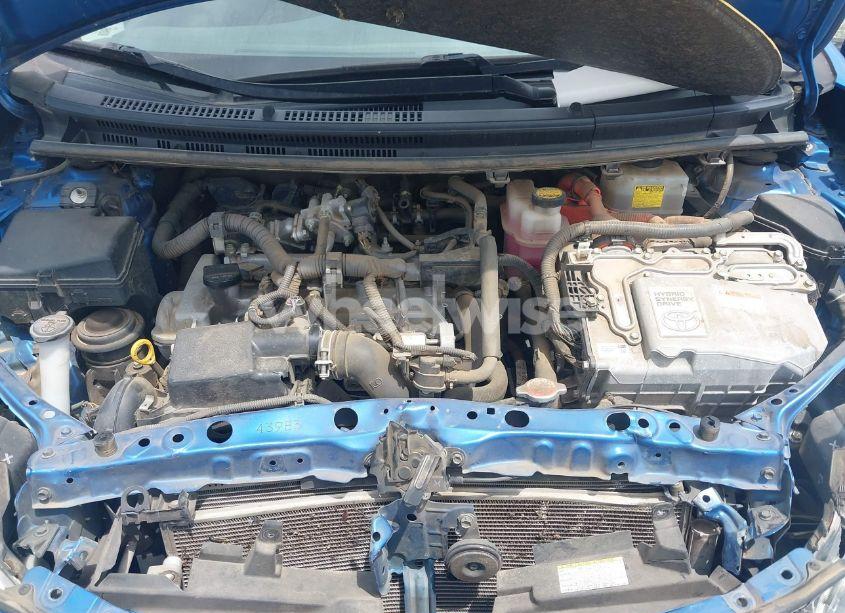 Photo 10 of 2016 Toyota Prius C THREE (VIN JTDKDTB30G1117670)