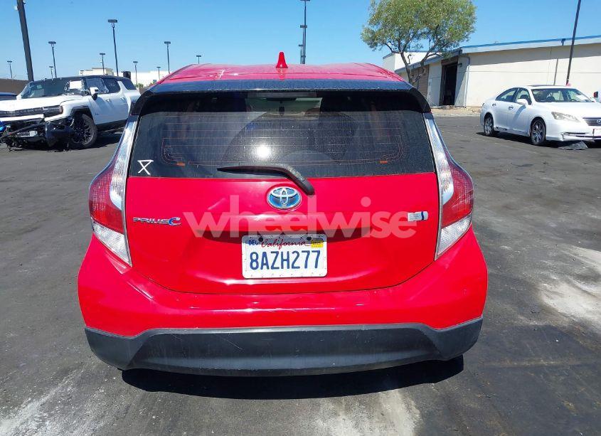 Photo 17 of 2017 Toyota Prius C ONE (VIN JTDKDTB30H1594830)