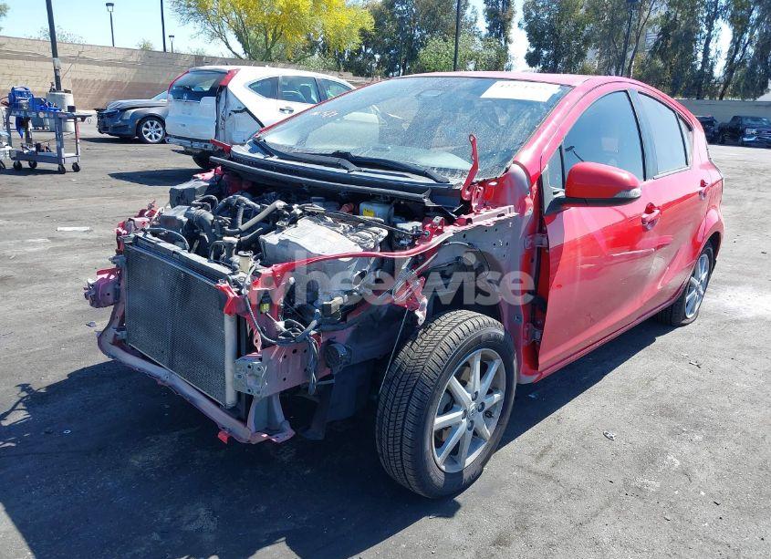 Photo 2 of 2017 Toyota Prius C ONE (VIN JTDKDTB30H1594830)