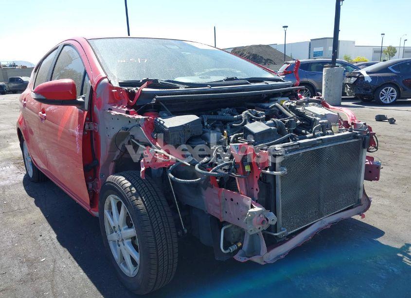 Photo 6 of 2017 Toyota Prius C ONE (VIN JTDKDTB30H1594830)