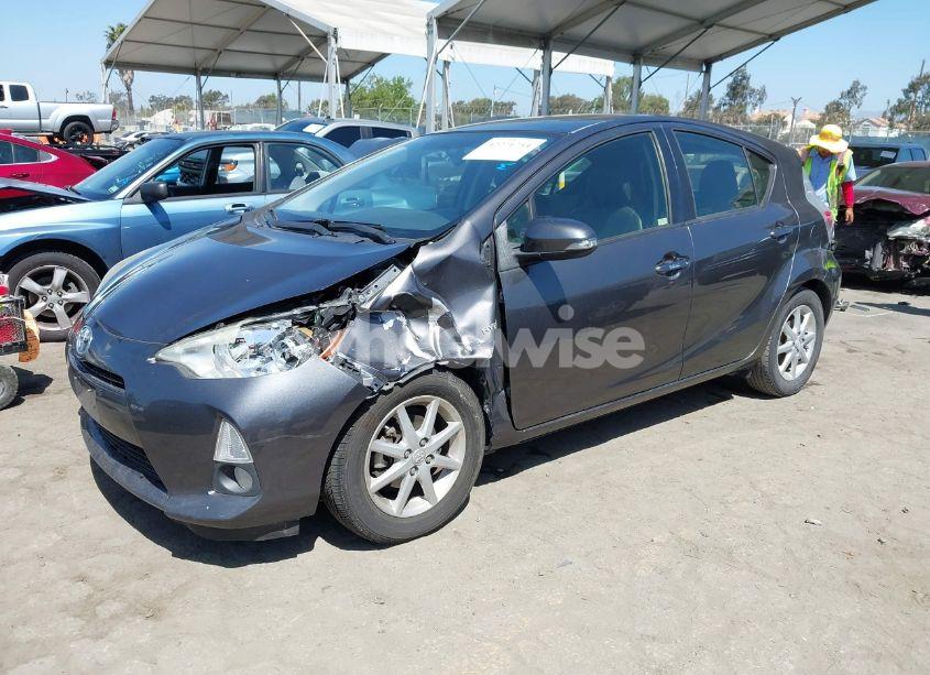 Photo 2 of 2012 Toyota Prius C FOUR (VIN JTDKDTB31C1023968)