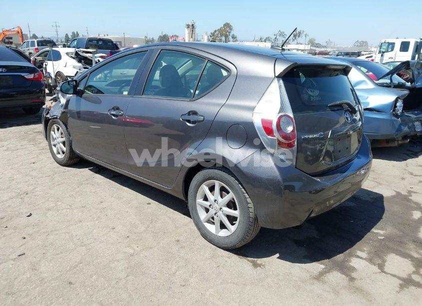 Photo 3 of 2012 Toyota Prius C FOUR (VIN JTDKDTB31C1023968)