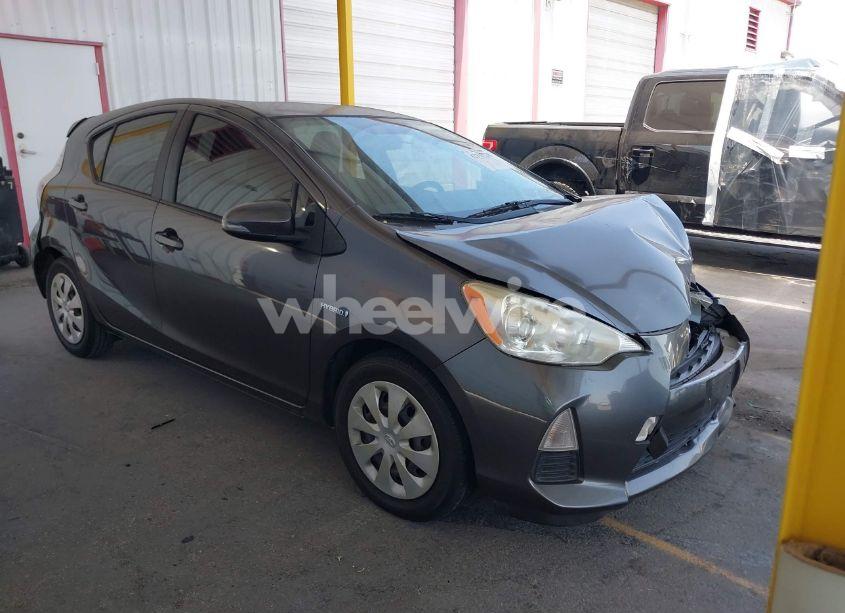 2012 Toyota Prius C FOUR/ONE/THREE/TWO (VIN JTDKDTB31C1028698) main photo