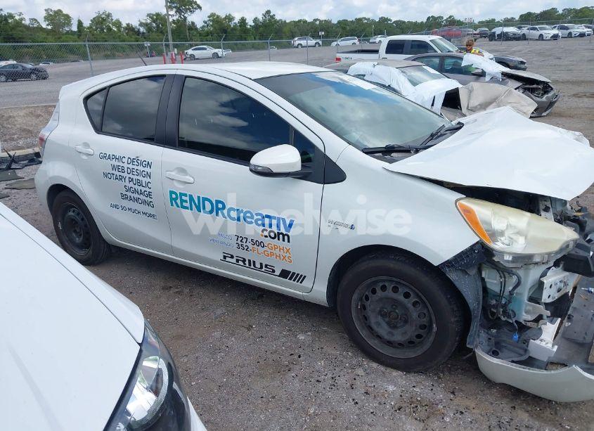 Photo 13 of 2012 Toyota Prius C TWO (VIN JTDKDTB31C1507428)