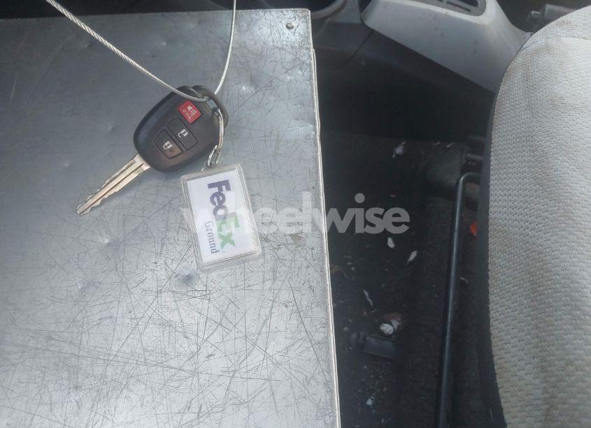 Photo 11 of 2014 Toyota Prius C ONE (VIN JTDKDTB31E1563677)