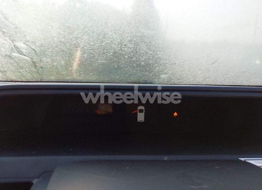 Photo 7 of 2013 Toyota Prius C FOUR (VIN JTDKDTB33D1036786)