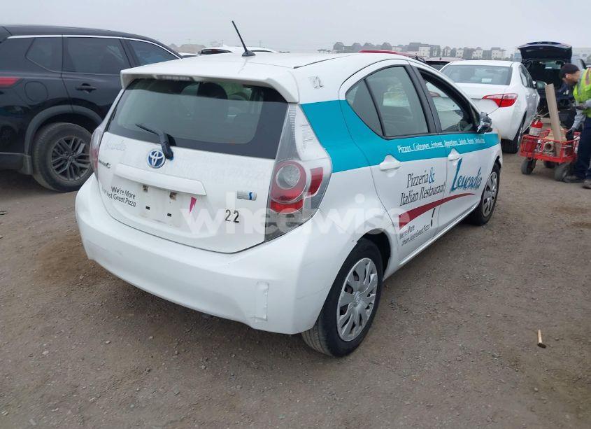 Photo 4 of 2014 Toyota Prius C ONE (VIN JTDKDTB33E1559405)