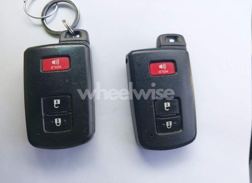 Photo 11 of 2014 Toyota Prius C THREE (VIN JTDKDTB33E1569335)