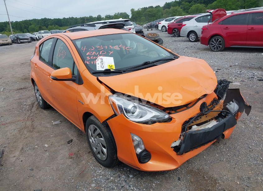 2015 Toyota Prius C FOUR/ONE/THREE/TWO (VIN JTDKDTB33F1092553) main photo