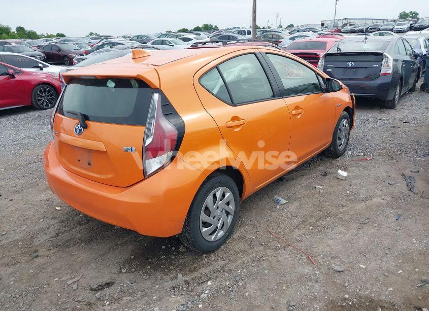 Photo 4 of 2015 Toyota Prius C FOUR/ONE/THREE/TWO (VIN JTDKDTB33F1092553)