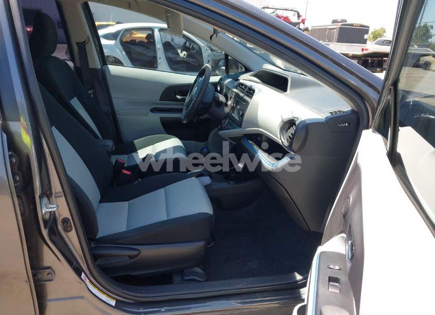 Photo 5 of 2012 Toyota Prius C FOUR/ONE/THREE/TWO (VIN JTDKDTB34C1015136)