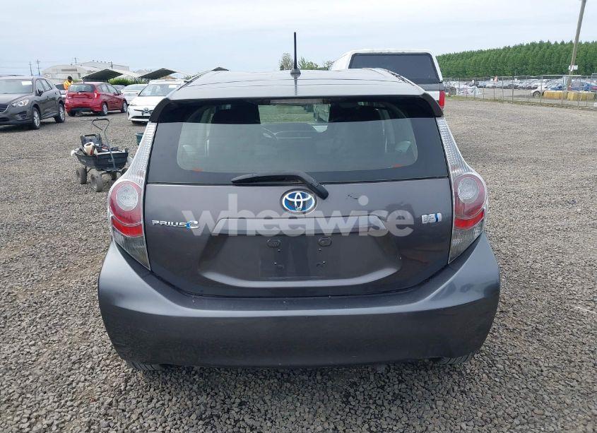 Photo 16 of 2013 Toyota Prius C ONE (VIN JTDKDTB34D1057260)