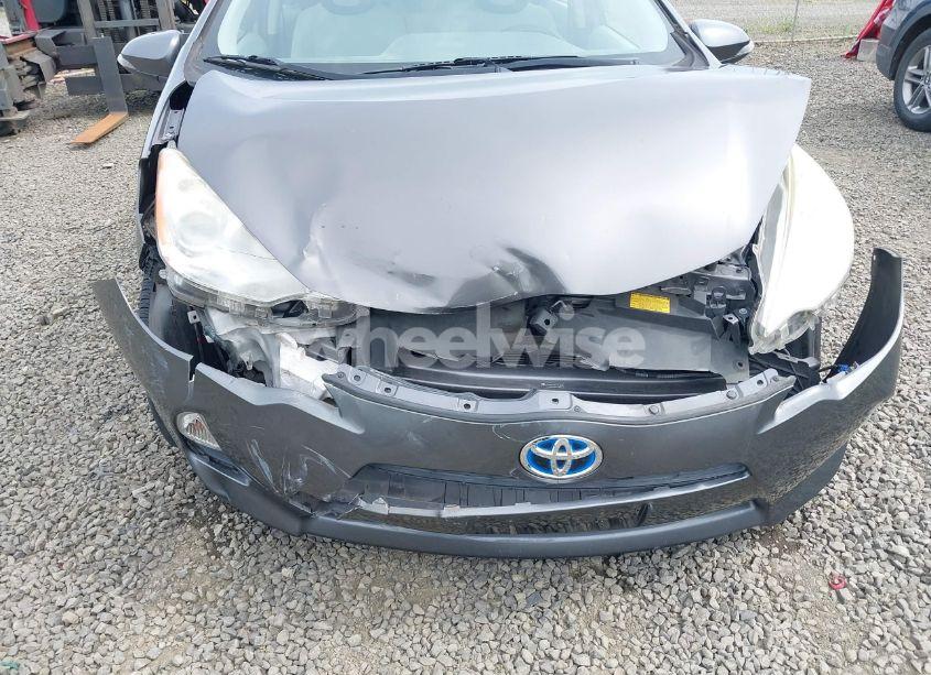 Photo 6 of 2013 Toyota Prius C ONE (VIN JTDKDTB34D1057260)