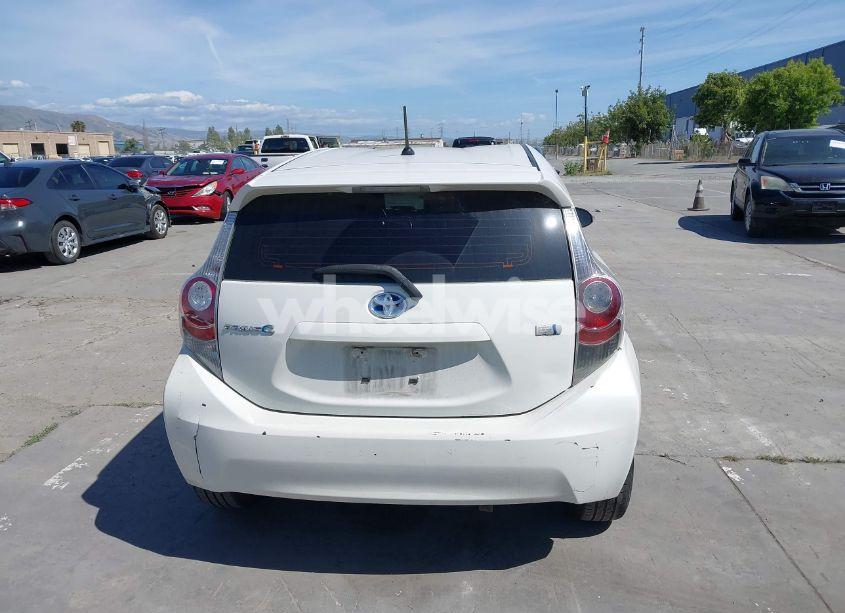 Photo 16 of 2014 Toyota Prius C ONE (VIN JTDKDTB34E1562216)