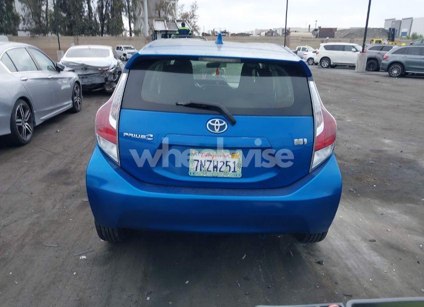 Photo 17 of 2015 Toyota Prius C ONE (VIN JTDKDTB34F1111966)
