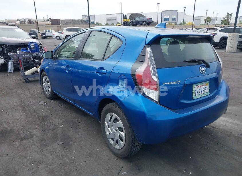 Photo 3 of 2015 Toyota Prius C ONE (VIN JTDKDTB34F1111966)