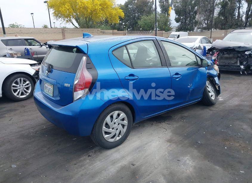 Photo 4 of 2015 Toyota Prius C ONE (VIN JTDKDTB34F1111966)