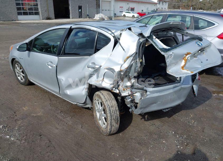 Photo 3 of 2012 Toyota Prius C THREE (VIN JTDKDTB35C1512129)