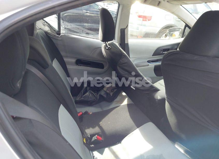 Photo 8 of 2012 Toyota Prius C THREE (VIN JTDKDTB35C1512129)