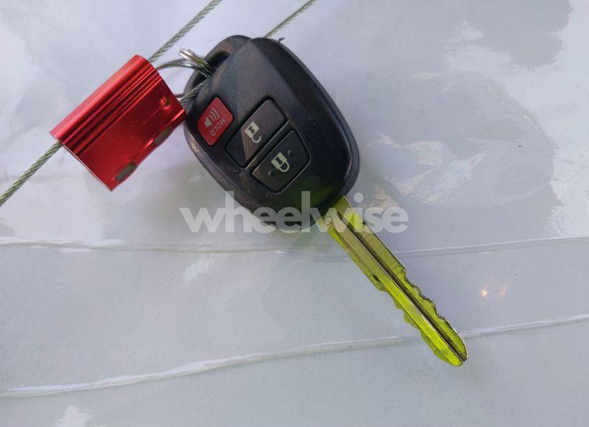 Photo 11 of 2013 Toyota Prius C TWO (VIN JTDKDTB35D1531233)