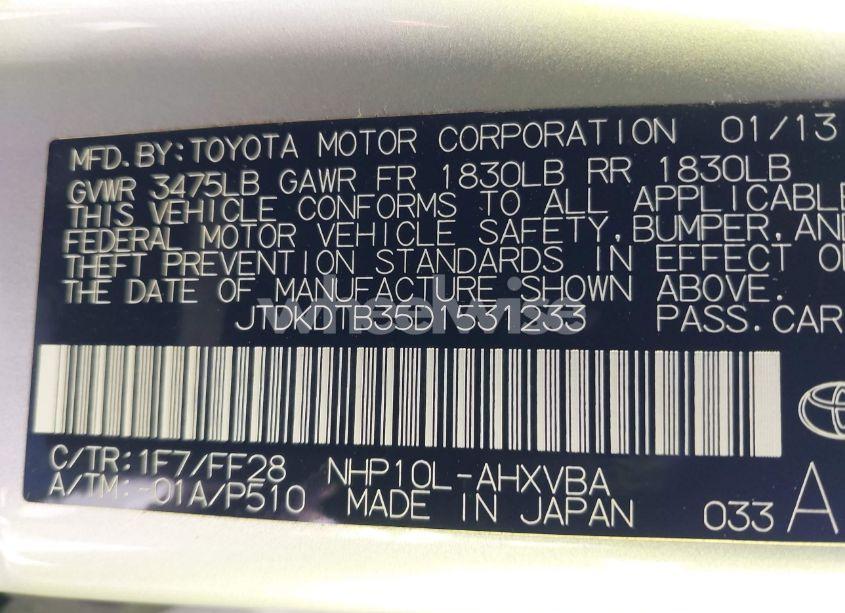 Photo 9 of 2013 Toyota Prius C TWO (VIN JTDKDTB35D1531233)