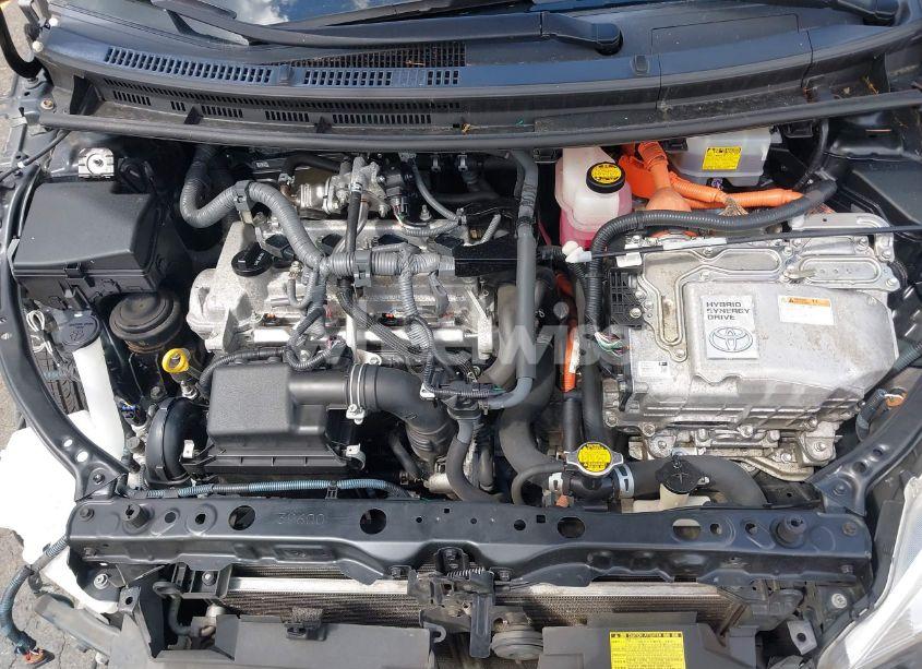 Photo 10 of 2014 Toyota Prius C THREE (VIN JTDKDTB35E1072240)