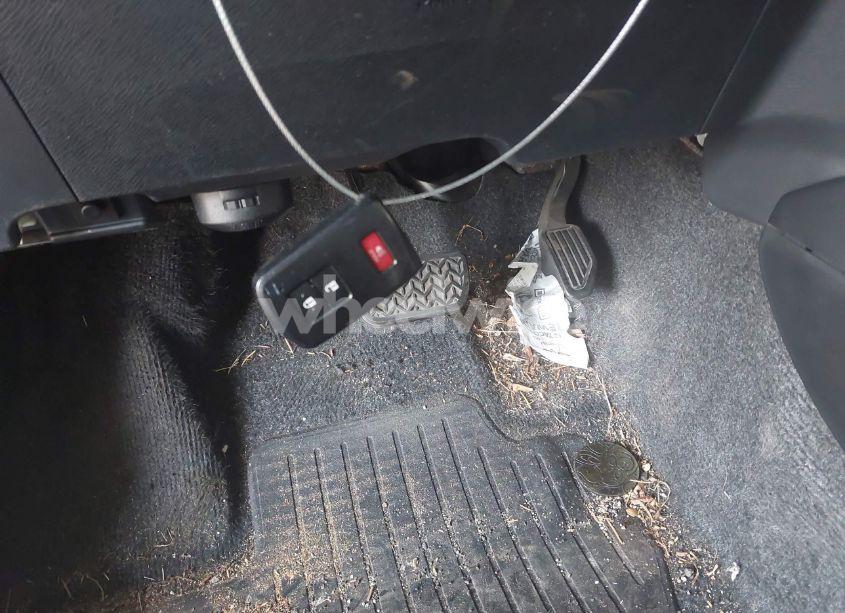 Photo 11 of 2018 Toyota Prius C FOUR (VIN JTDKDTB35J1614639)