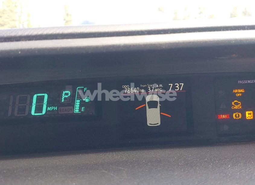 Photo 15 of 2013 Toyota Prius C ONE (VIN JTDKDTB36D1031968)