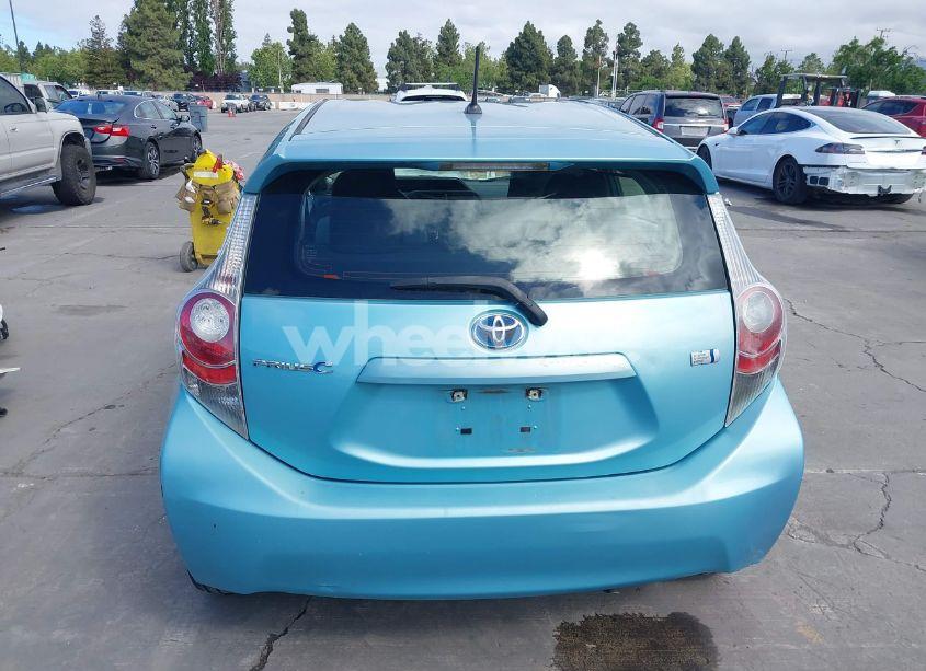 Photo 16 of 2013 Toyota Prius C ONE (VIN JTDKDTB36D1031968)