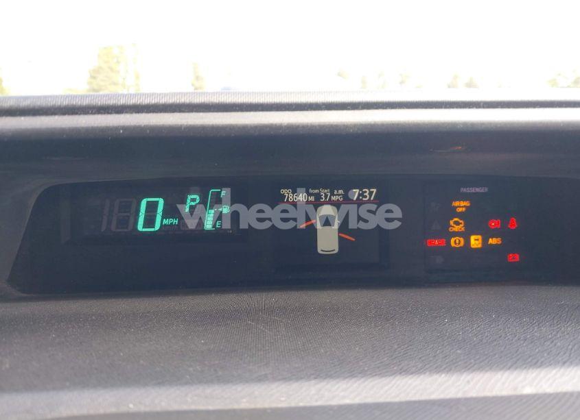 Photo 7 of 2013 Toyota Prius C ONE (VIN JTDKDTB36D1031968)