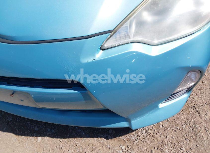 Photo 6 of 2013 Toyota Prius C ONE (VIN JTDKDTB36D1033784)