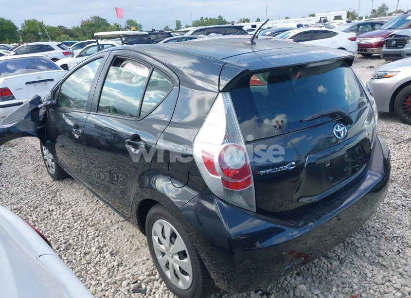 Photo 3 of 2014 Toyota Prius C TWO (VIN JTDKDTB36E1570236)
