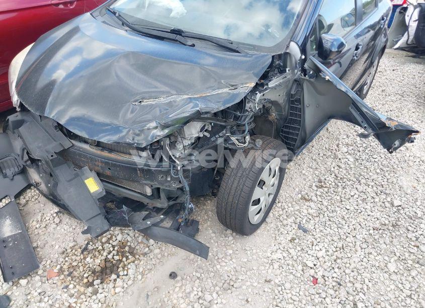 Photo 6 of 2014 Toyota Prius C TWO (VIN JTDKDTB36E1570236)