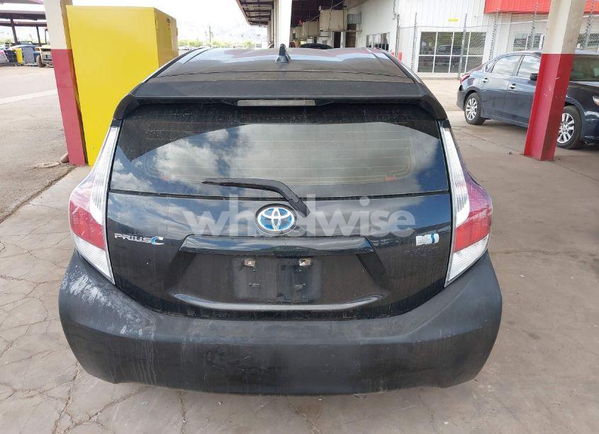 Photo 16 of 2016 Toyota Prius C TWO (VIN JTDKDTB36G1122131)