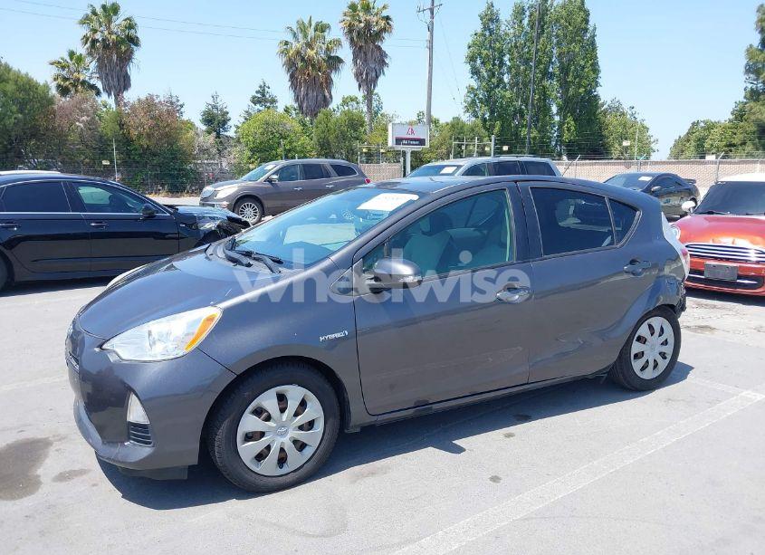 Photo 6 of 2013 Toyota Prius C ONE (VIN JTDKDTB37D1555906)