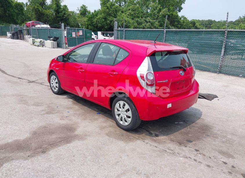Photo 3 of 2014 Toyota Prius C THREE (VIN JTDKDTB37E1566373)