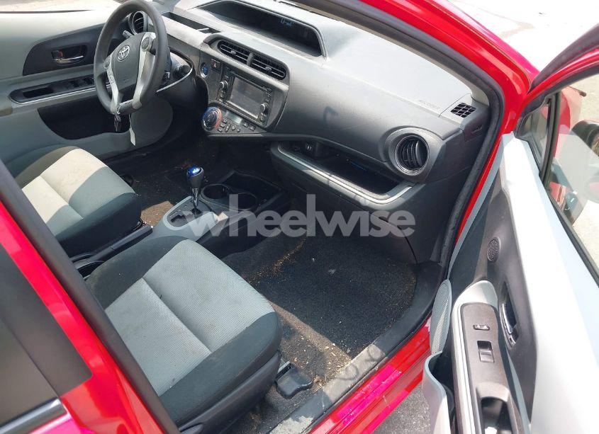 Photo 5 of 2014 Toyota Prius C THREE (VIN JTDKDTB37E1566373)