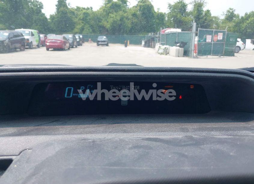 Photo 7 of 2014 Toyota Prius C THREE (VIN JTDKDTB37E1566373)