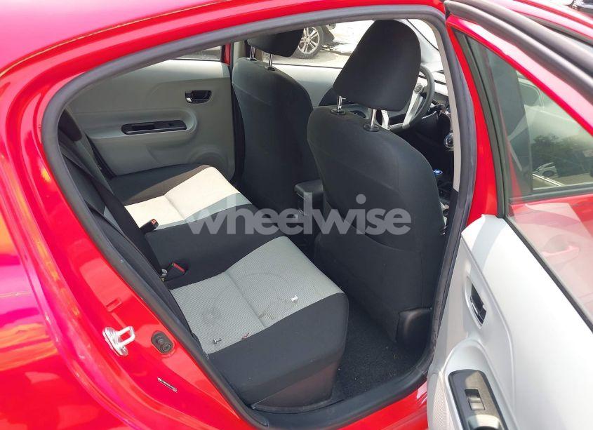 Photo 8 of 2014 Toyota Prius C THREE (VIN JTDKDTB37E1566373)