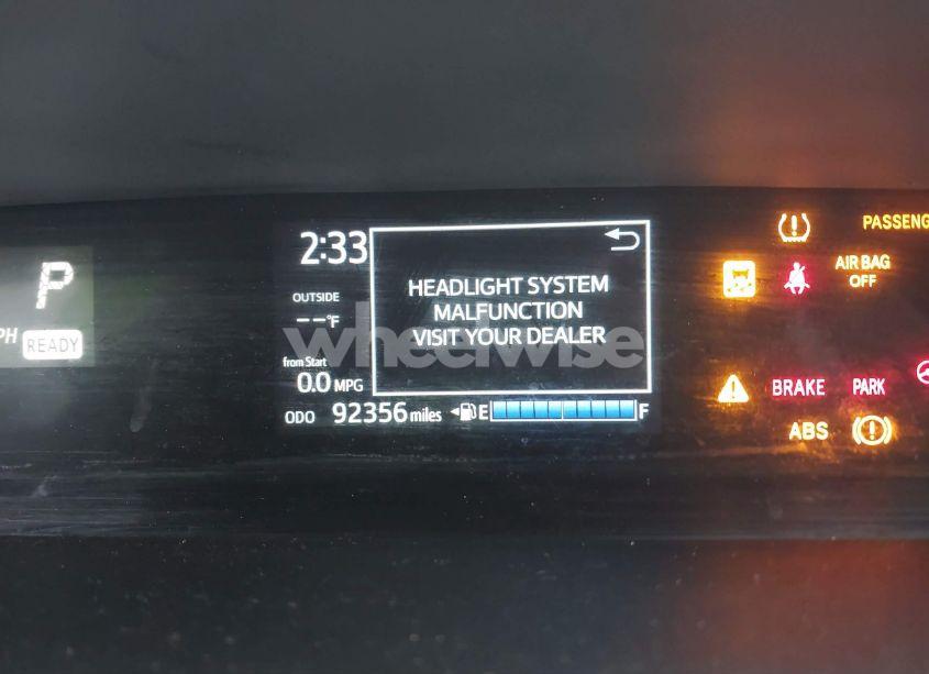 Photo 7 of 2018 Toyota Prius C TWO (VIN JTDKDTB37J1606137)