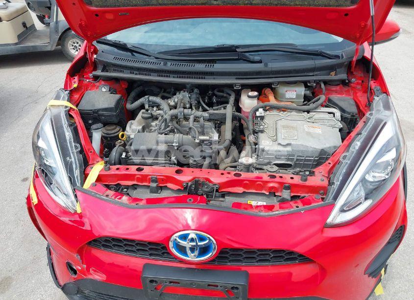 Photo 10 of 2019 Toyota Prius C L (VIN JTDKDTB37K1625353)