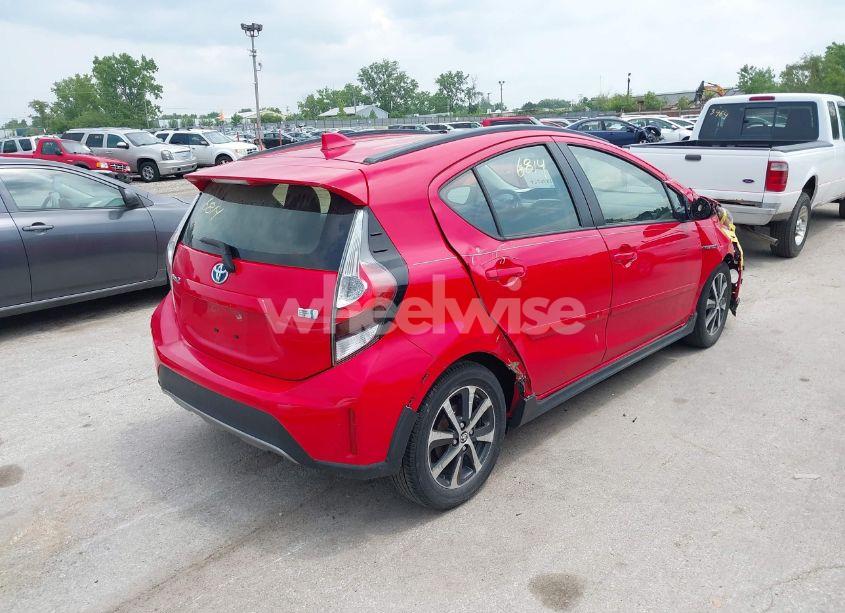 Photo 4 of 2019 Toyota Prius C L (VIN JTDKDTB37K1625353)
