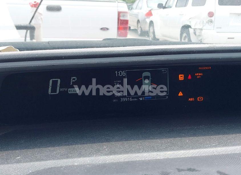 Photo 7 of 2019 Toyota Prius C L (VIN JTDKDTB37K1625353)